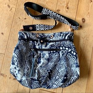 lululemon Limited Edition Diversity Bag (Rare)